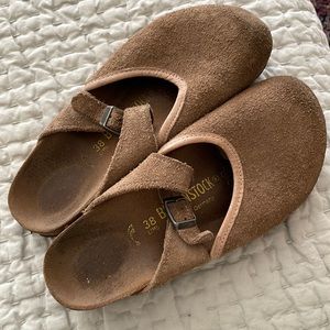 Birkenstock clog. Well worn. Narrow.